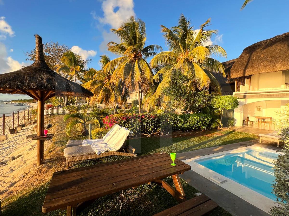 Caro'S Beachfront Тру о Биш Екстериор снимка