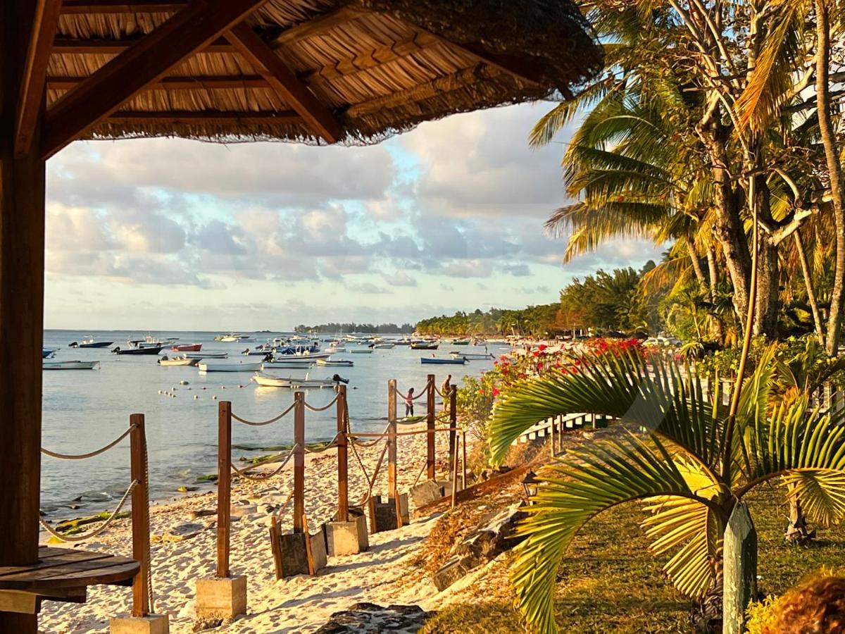 Caro'S Beachfront Тру о Биш Екстериор снимка