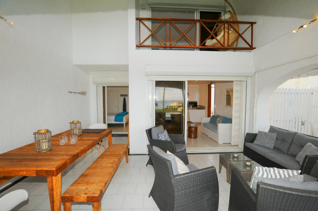 Caro'S Beachfront Тру о Биш Екстериор снимка